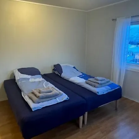 Spacious Apartment, 15 Min Walk To City Center Tromso Exterior photo