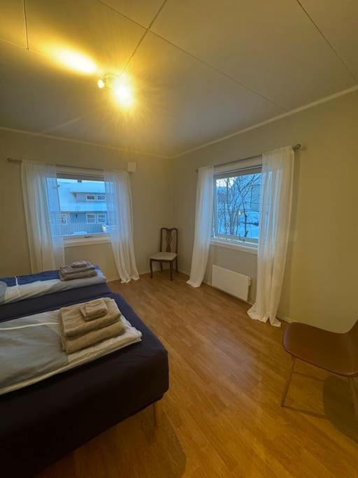 Spacious Apartment, 15 Min Walk To Center Appartamento Tromsø