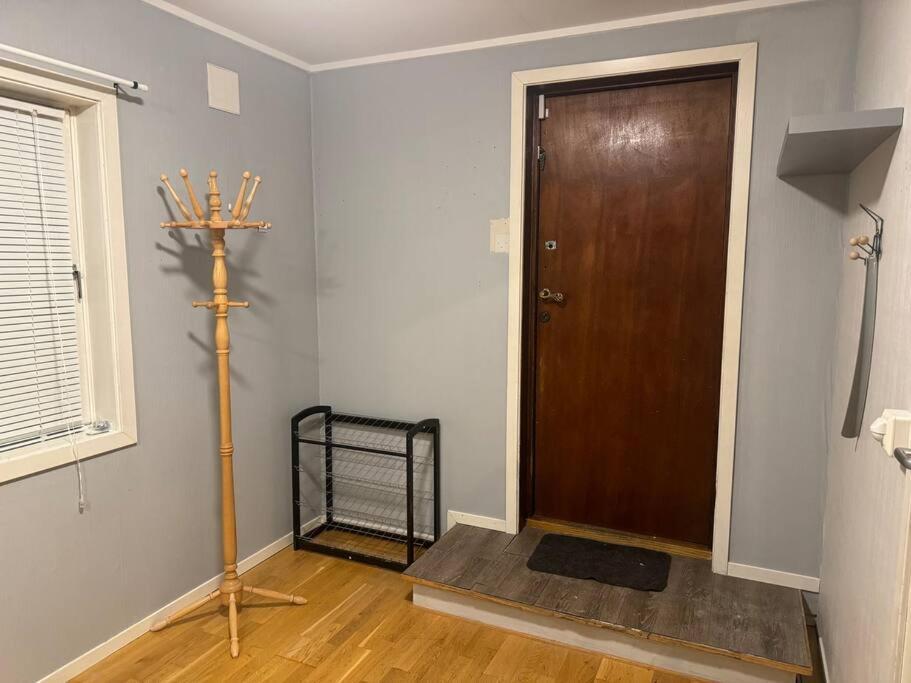 Spacious Apartment, 15 Min Walk To Center